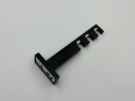 Карниз Quadrum Square line Заглушка 140 см потрійний чорний глянець (тримач 11-14-17 см)