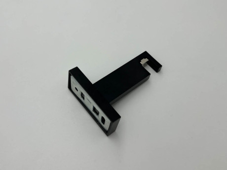 Карниз Quadrum Square line Заглушка 180 см одинарний чорний глянець (тримач 9 см)